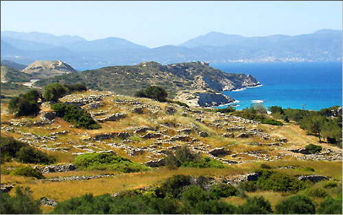 Agios Nicolaos: View from the excavation site of Gournia
